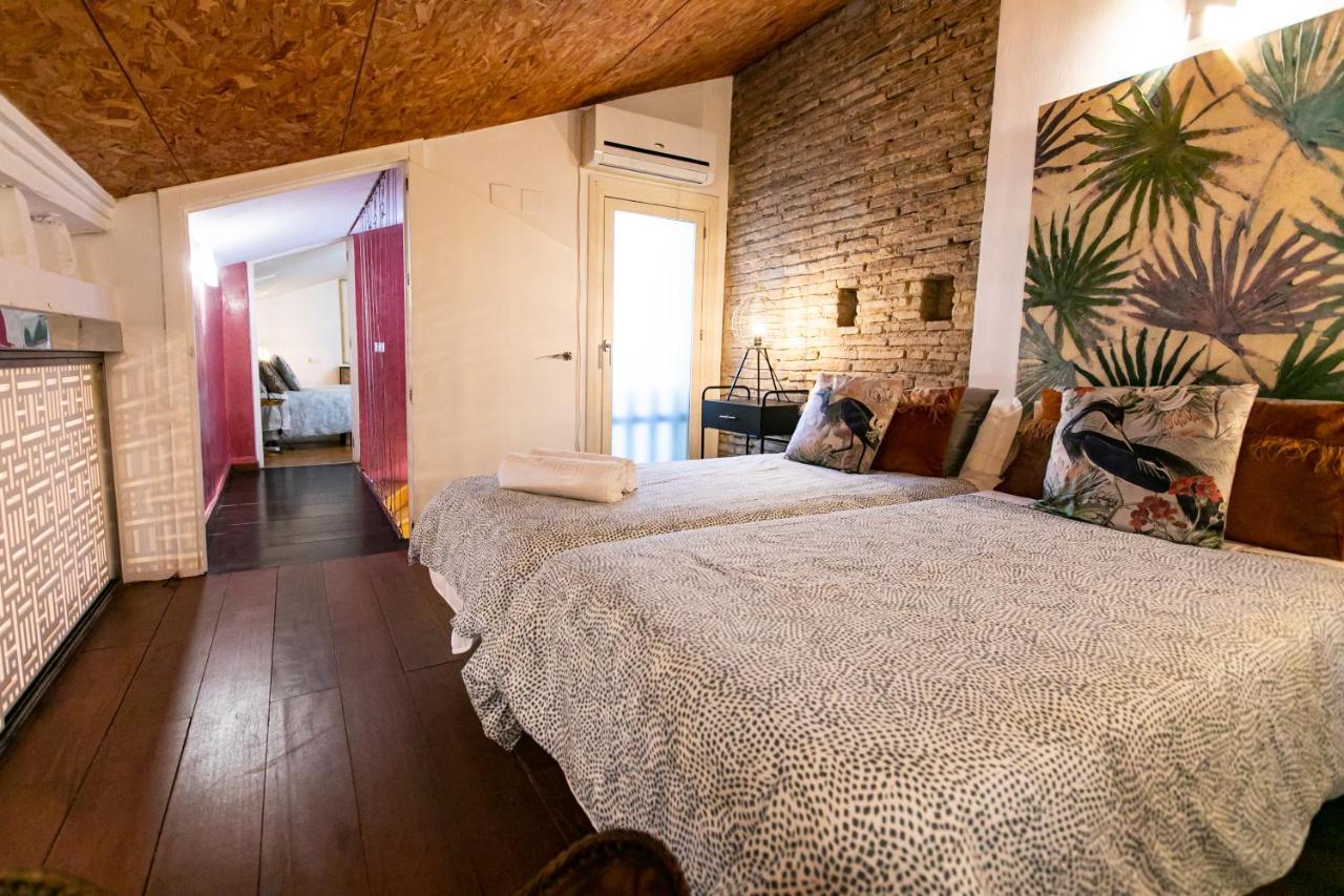Apartamento 3 Dormitorios En Calle San Vicente. 塞维利亚 外观 照片